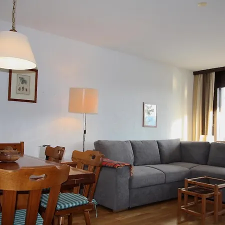 Mandarin A11 Apartment *